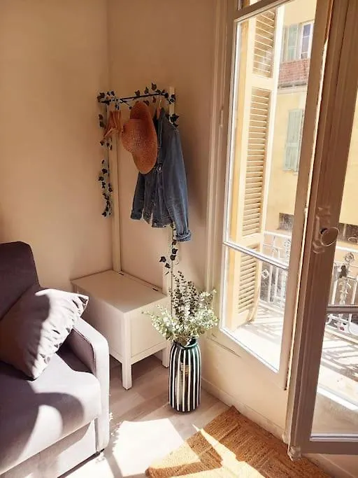 Tres Joli Studio A 150 M De La Mer Nice